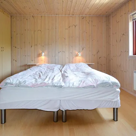 Amazing Home In Norre Nebel With Sauna *